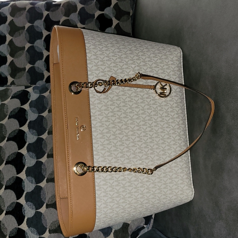 Authentic Michael Kors Handbag